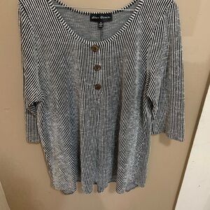 Star Vixen Women's Striped Button Down Shirt - Black and White